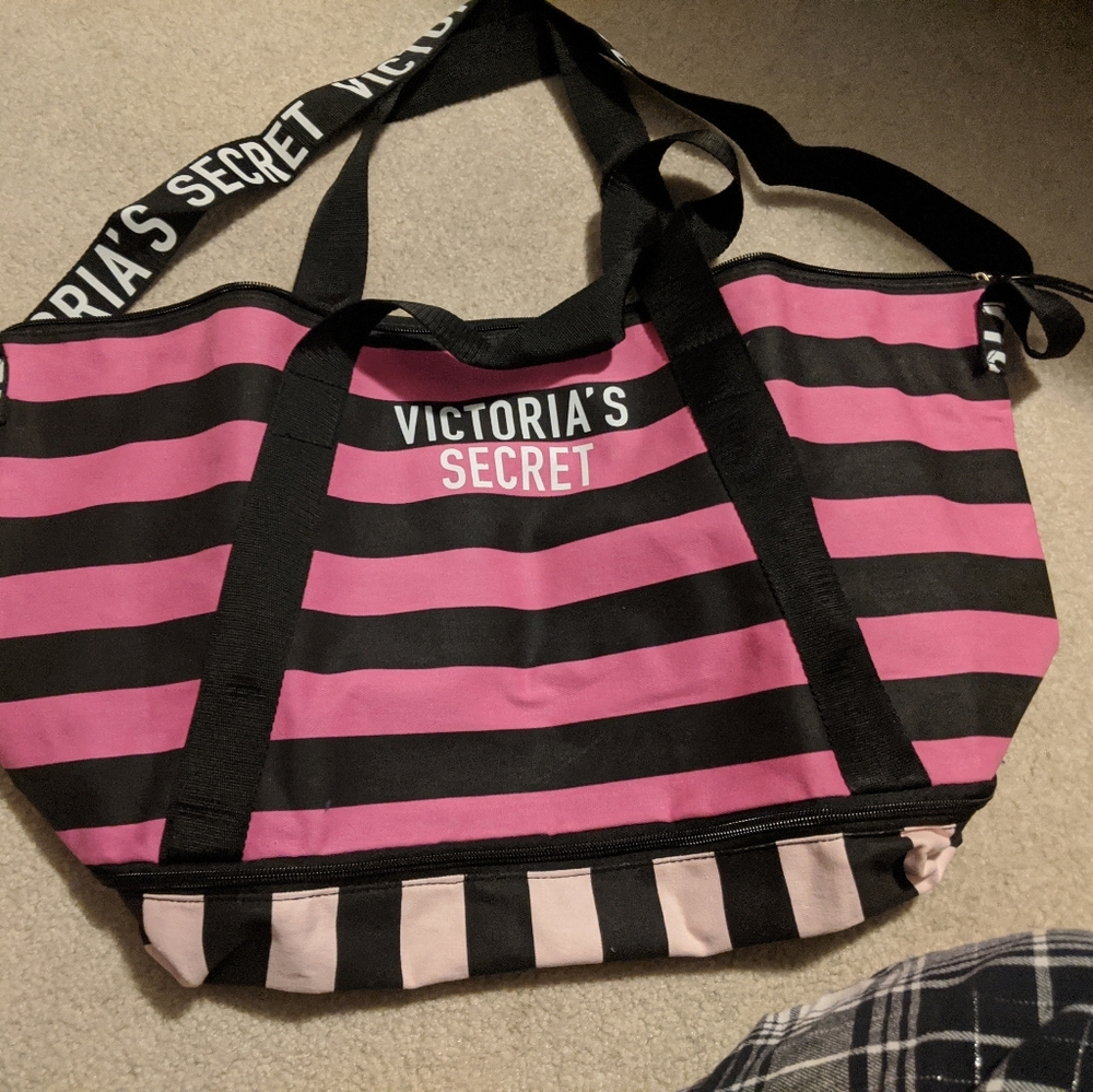 Nwot Victoria Secret Overnight Bag